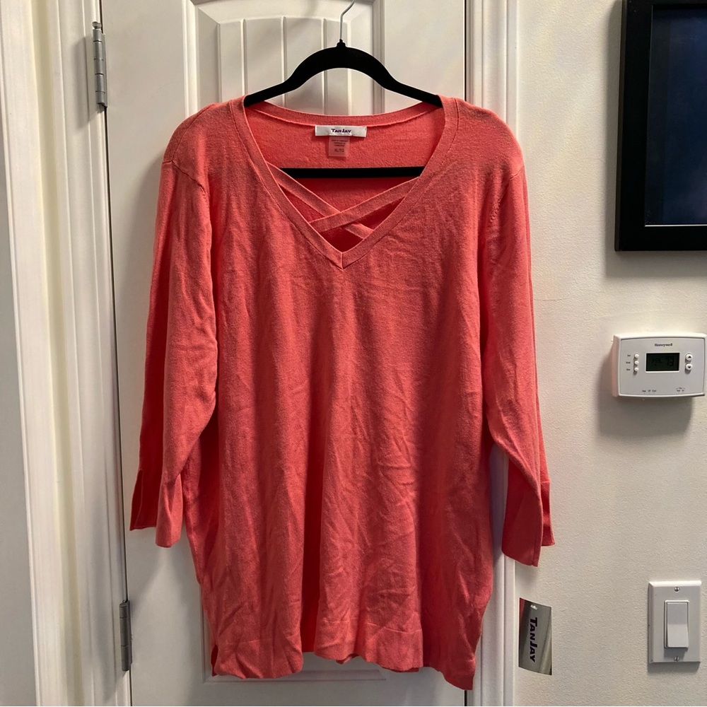 Tan Jay Size XL Peach Sweater with 3/4 Sleeves NWT